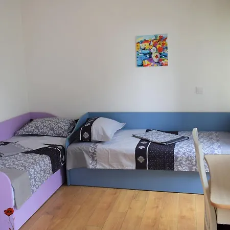 Center Gramophone With Private Parking Apartament Burgas